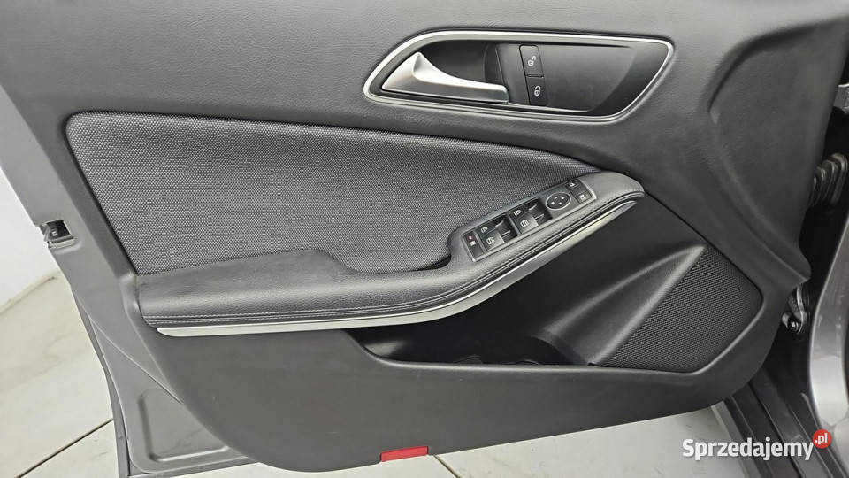 Mercedes GLA 180 7GDCT Style Z Polskiego Salonu gniazdo USB
