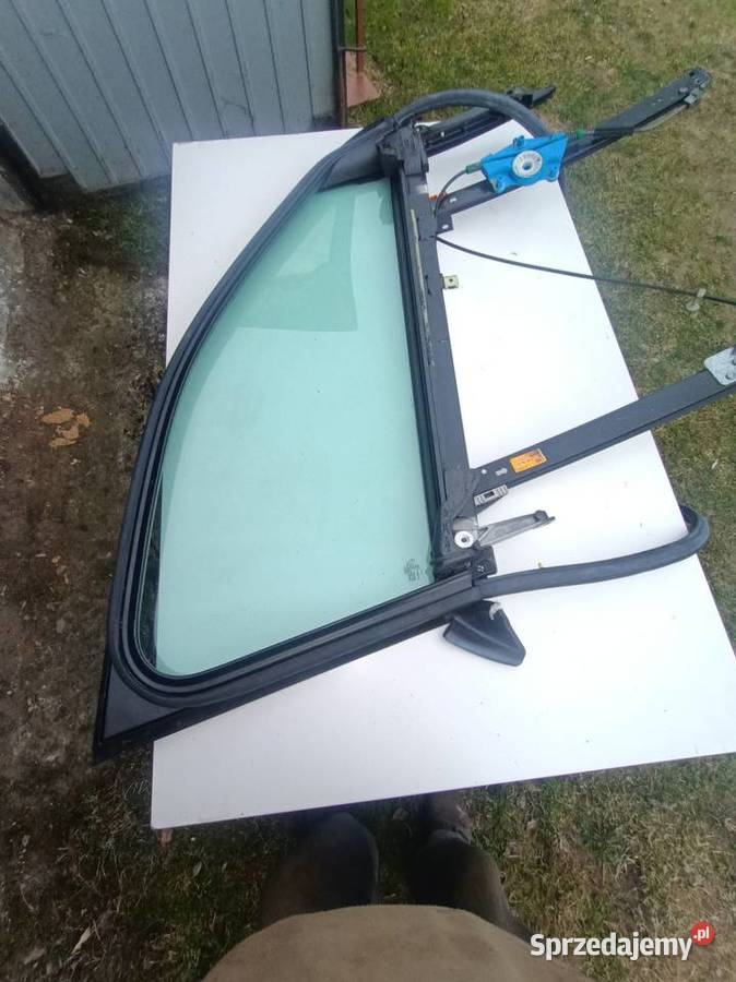 Szyby boczne audi a4b7 mazowieckie Gostchorz
