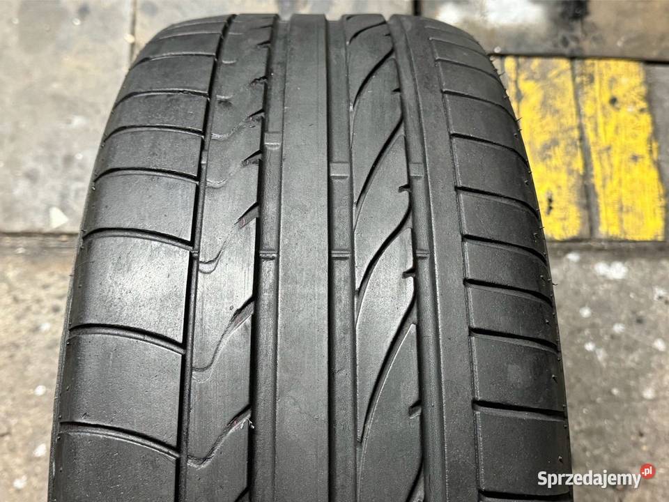 Opona letnia Bridgestone Potenza RE050A 22550R17 lato