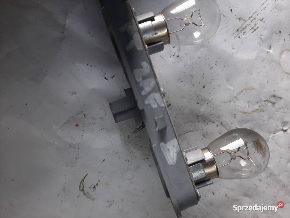 Opel Zafira B listwa wkład lampy prawej tylnej Lampy tylne Ksawerów sprzedam