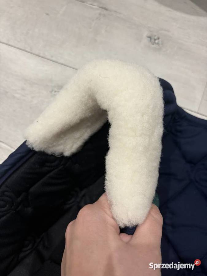 Nowy czaprak z naturalnym futrem Pony VS Łódź