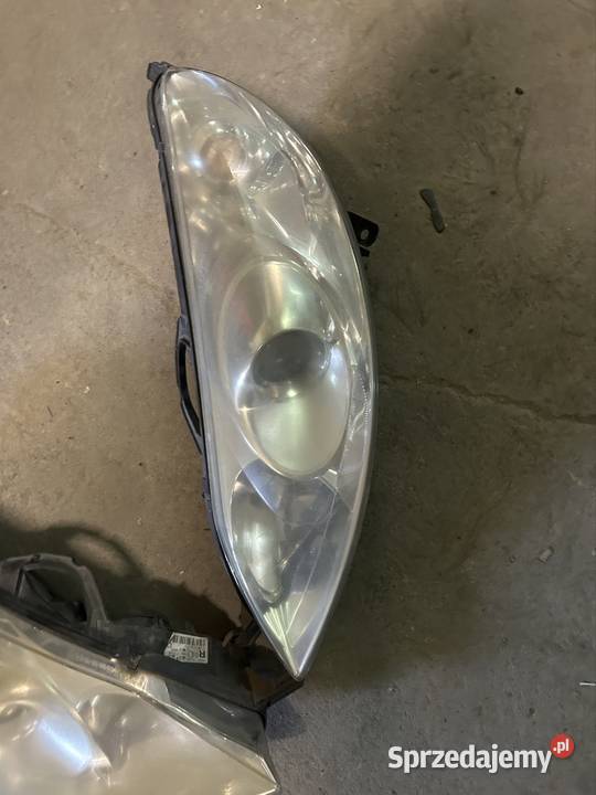 Lampa prawy lewy przód peugeot 407 europejska Kęty