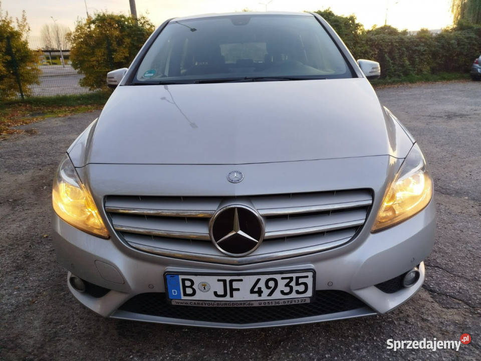 Mercedes B 180 2012 r import niemcy STAN opłaty Toruń sprzedam