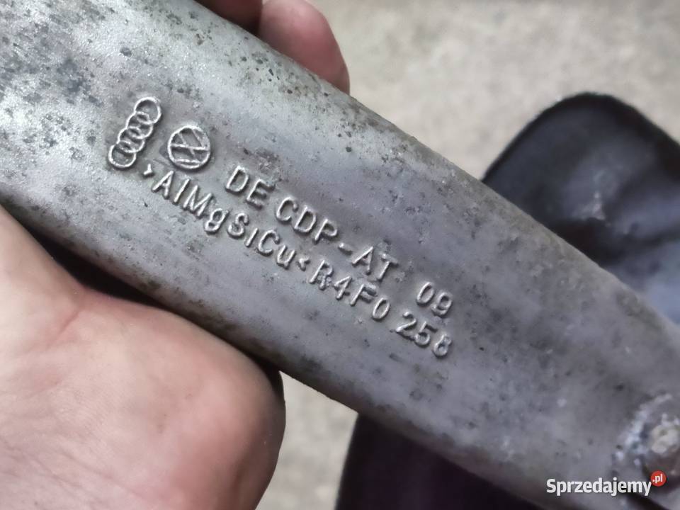 Audi A6 C6 20 TDI zwrotnica prawa wielkopolskie Przedecz