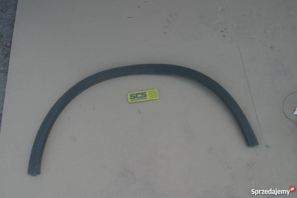 MERCEDES GLC NAKŁADKALISTWA BŁOTNIKA PRAWY PRZÓD Bieleń