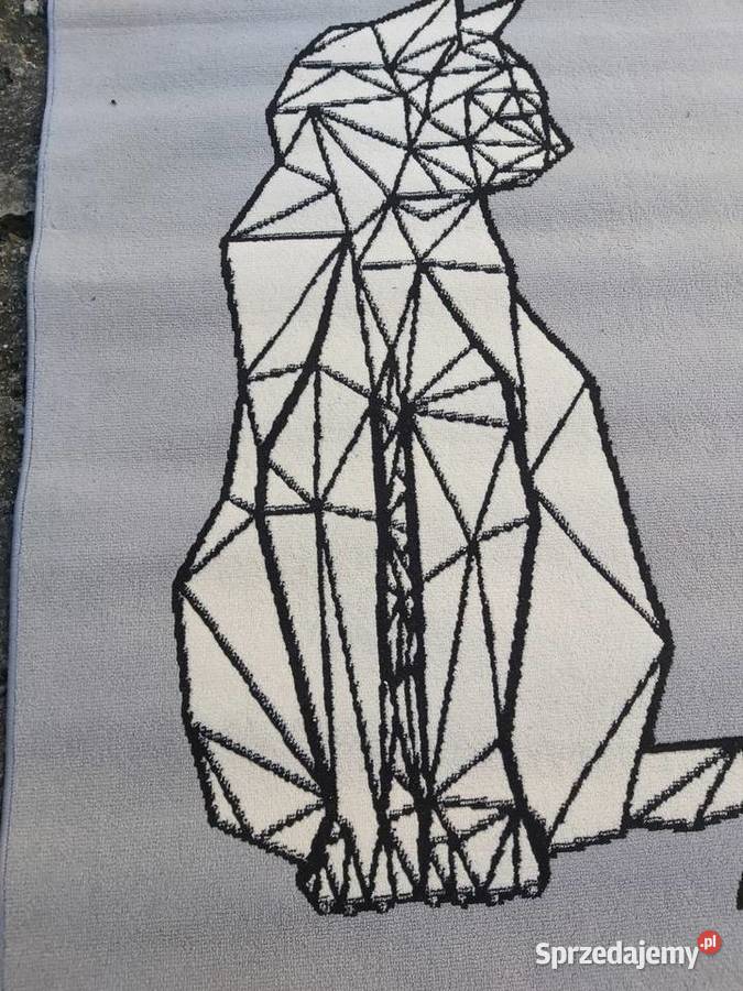 Dywan do dziecięcego pokoju z motywem kota sprzedam