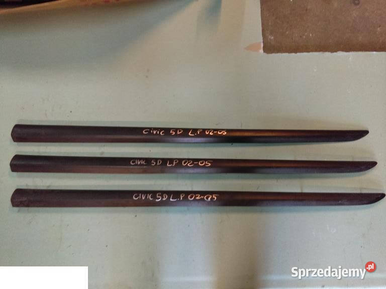 HONDA CIVIC SEDAN 0205 LISTWA LEWA PRZÓD Kozubszczyzna
