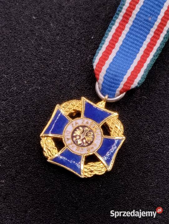 Krzyż Związku Kombatantów RP i byłych więźniów Militaria