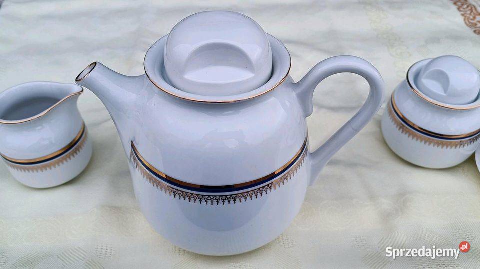 Piękny serwis kawowy Karolina porcelana PRL Kołobrzeg sprzedam