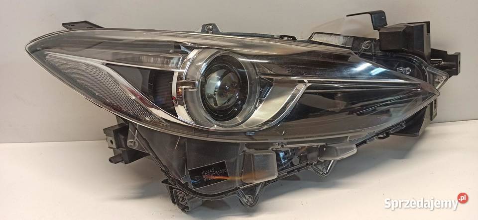 MAZDA 3 LAMPA PRAWY PRZÓD ANGLIK BHT551030 RHD osobowe dolnośląskie sprzedam