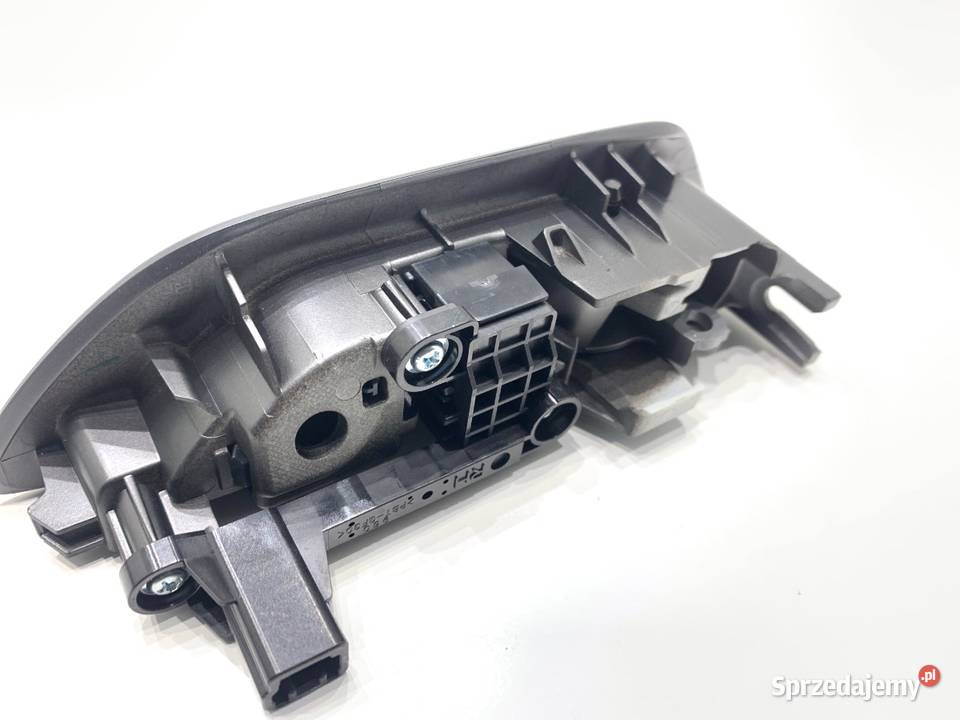 KLAMKA WEWNĘTRZNA PRAWY TYŁ LEXUS LBX Crossover sprzedam