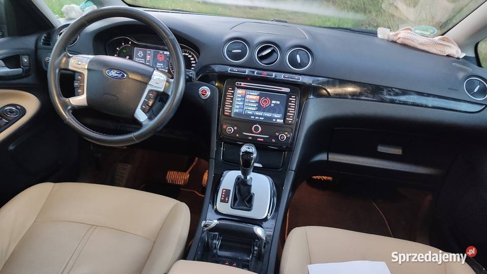 Ford s Dynów