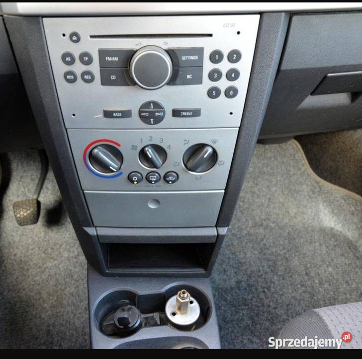 Opel Meriva 16 benzyna LPG 2005r sprowadzony z Białe Błota