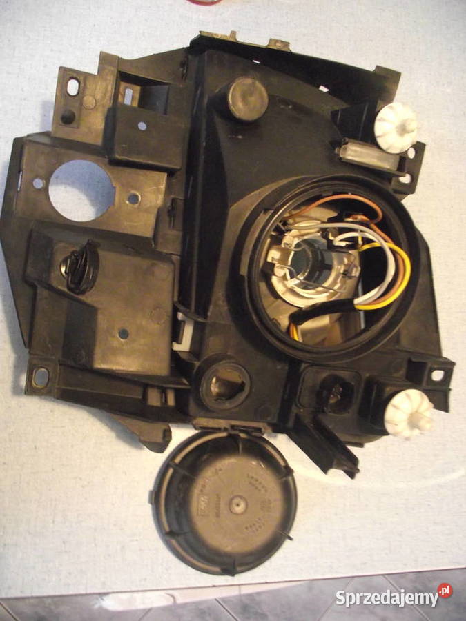 Volkswagen T4 Reflektor prawy Valeo osobowe Wrocław sprzedam