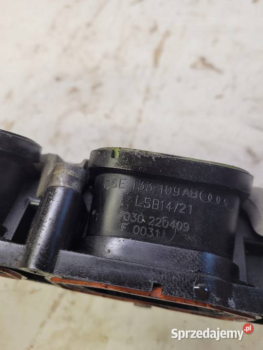 KOLEKTOR SSĄCY AUDI S4 S5 A6 30 TFSI 06E133109AB
