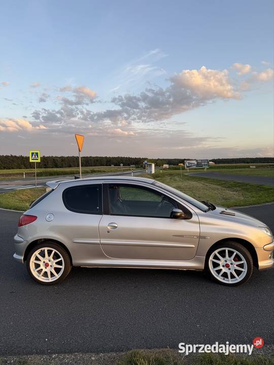 Peugeot 206 Quiksilver zadbany egzemplarz 2 nowe Skoki