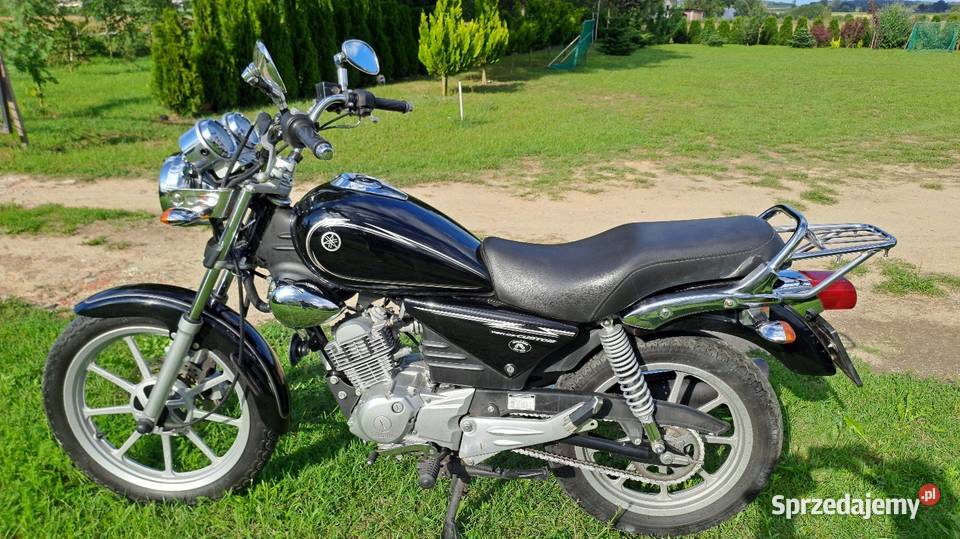 Yamaha ybr 125 custom stan