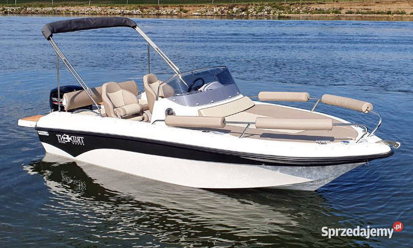 ŁÓDZ MOTOROWA KABINOWA TRIDENT 530 SUNDECK