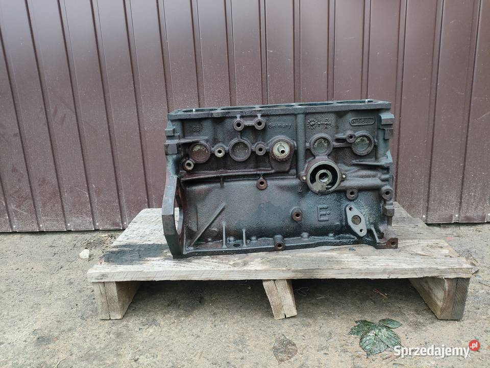Sprzedam blok silnika 25 TDI 88kw dostawcze Rzepedź