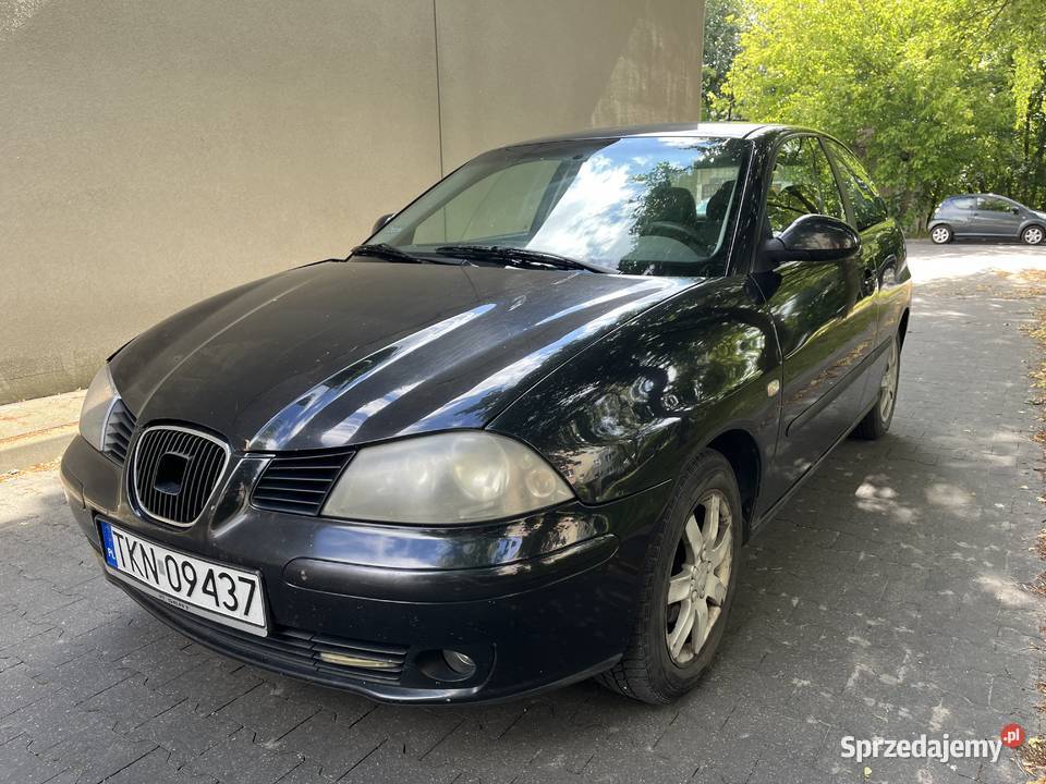 Seat Ibiza 3 14 benzyna 2005r nieuszkodzony łódzkie Mniszków sprzedam