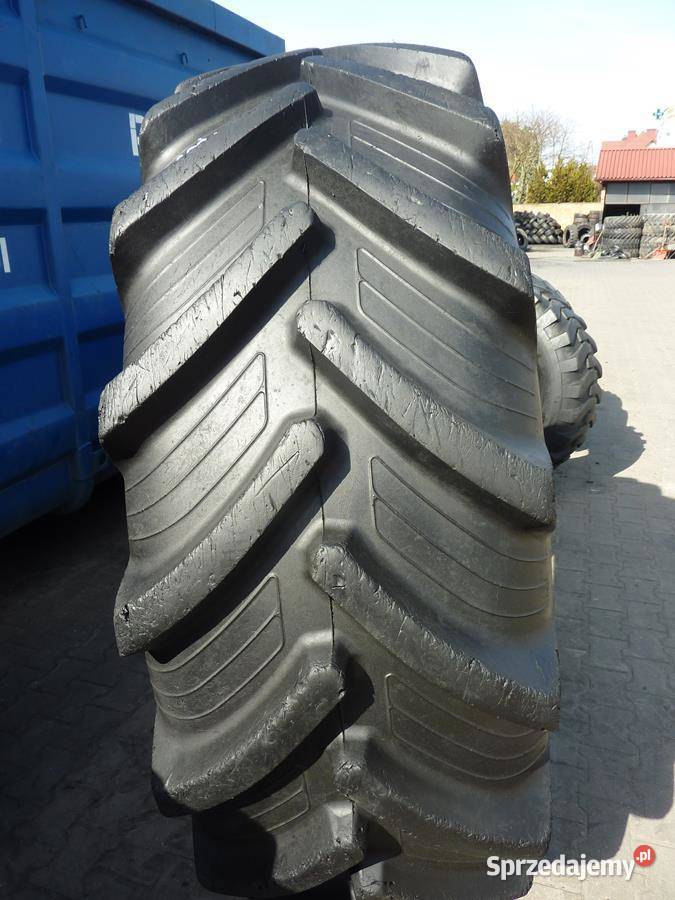 2x Opona używana rolnicza 62070R42 TAURUS POINT Zaścianki