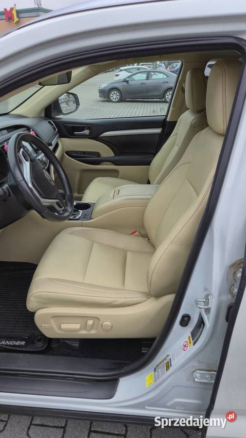 Toyota Highlander XLE AWD 35 L V6 Kraków