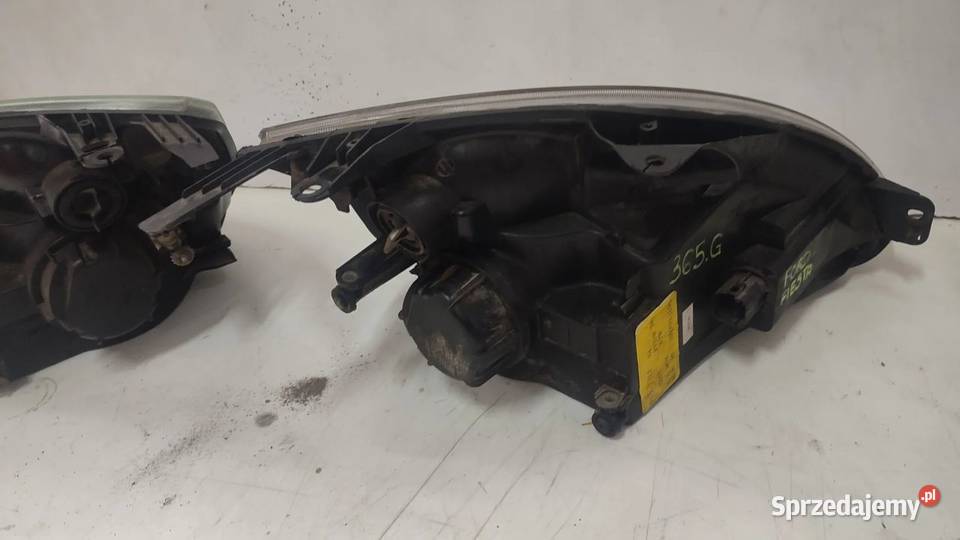 365G LAMPA LEWA PRAWA KOMPLET PRZÓD FORD FIESTA Lampy przednie Włoszczowa sprzedam