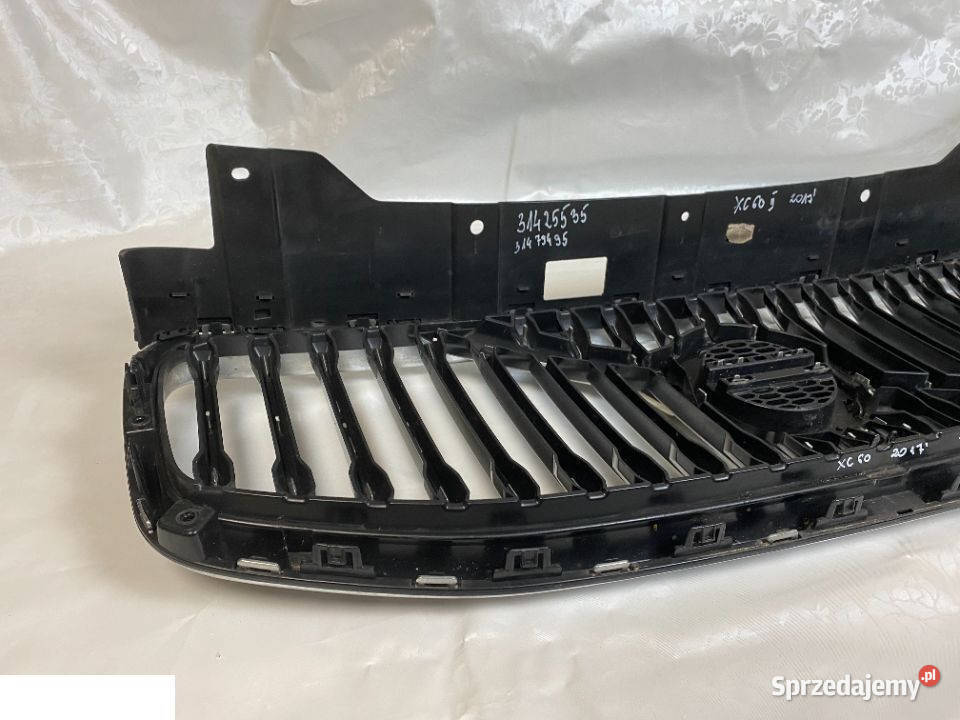 Volvo XC60 2017 atrapa grill 31425535 Kozubszczyzna