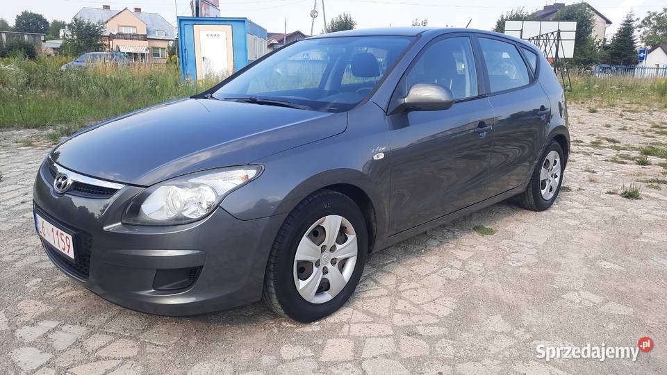 Hyundai i30 14 16V Benzyna Klima sprawna Zadbany poduszka powietrzna sprzedam