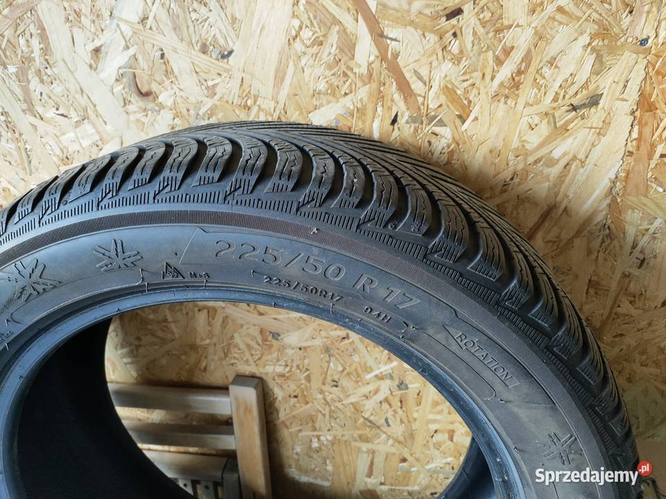 Opony zimowe Mochelin 225 50 17 6mm małopolskie Kocmyrzów sprzedam