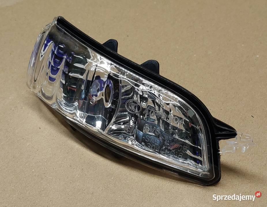 KIERUNKOWSKAZ LUSTERKA PRAWY VOLVO C30 C70 S40 Mielęcin