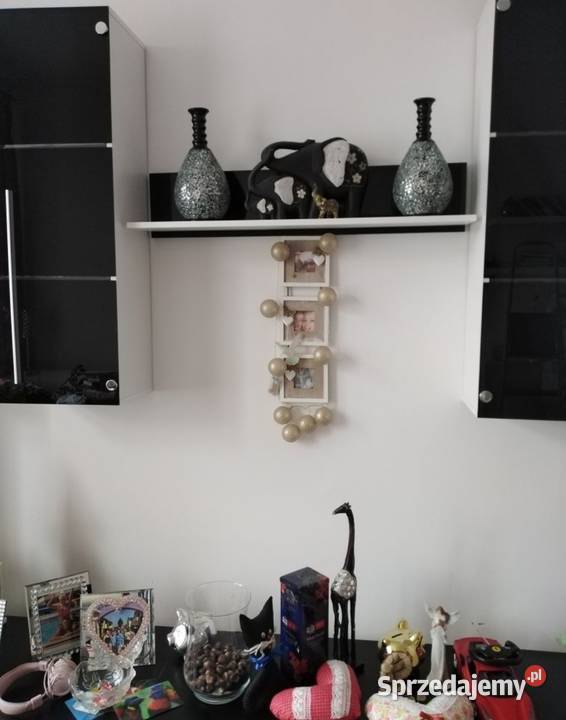 Mebloscianka na polysk czarno biala Zabrze