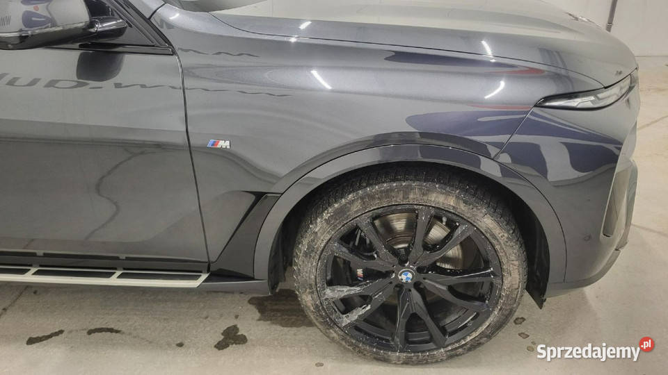 BMW X7 X7 xDrive40d mHEV M Sport sportaut G07 światła przeciwmgielne Grójec