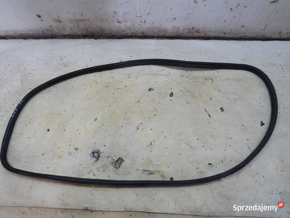 USZCZELKA DRZWI PRAWY PRZÓD HYUNDAI I30 III Drzwi