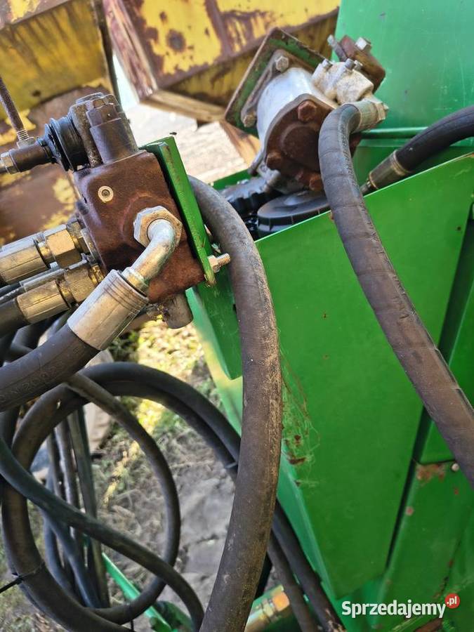 Pompa hydrauliczna wom z rozdzielacz 3 sek