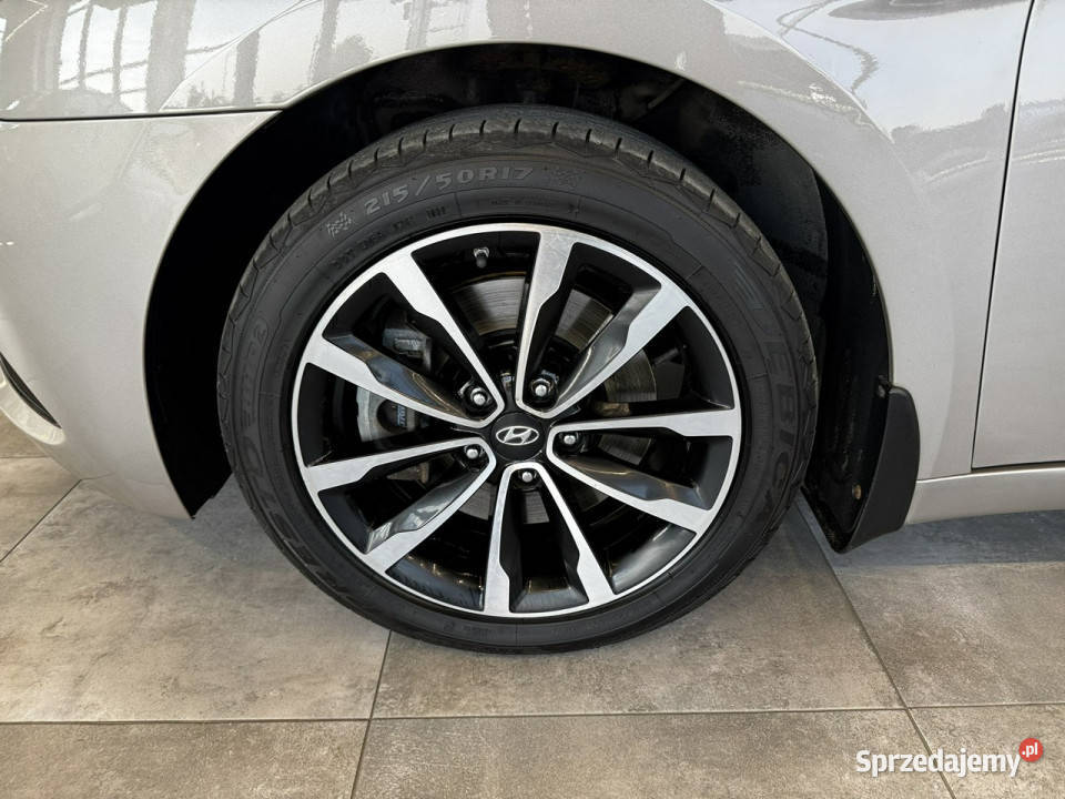 Hyundai i40 SW 17CRDI 141 DCT 2016 r salon możliwa zamiana Myślenice