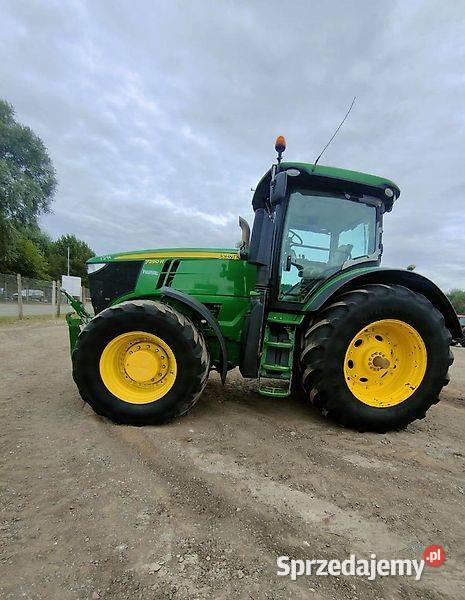 Ciągnik John Deere 7290 R Różyny