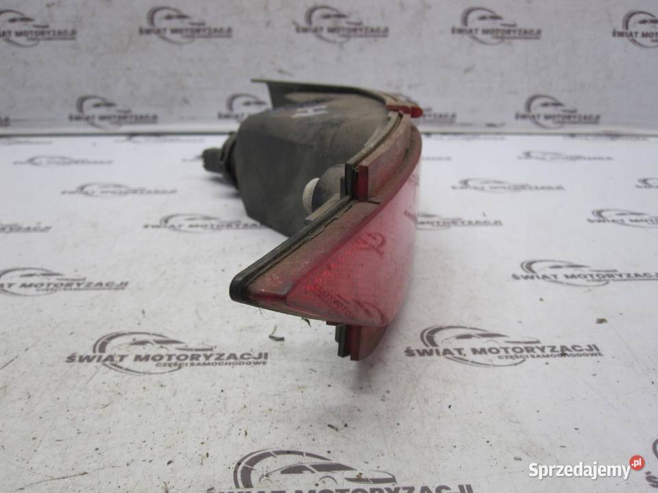 FORD FIESTA VII 09r lampa przeciwmgielna prawa