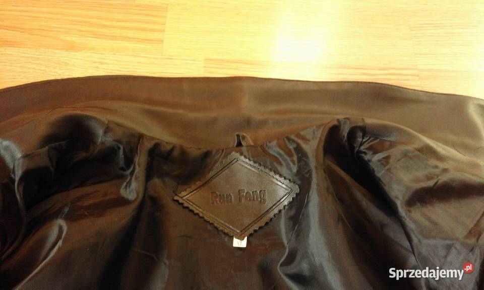 kurtka czarna płaszcz 42 44 damska sztuczna Rozmiar 42(XL) Barycz