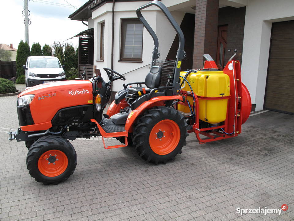 Mini Traktorek Kubota B2231 4X4 23 Ogrodniczy Kubota Międzyrzec Podlaski sprzedam