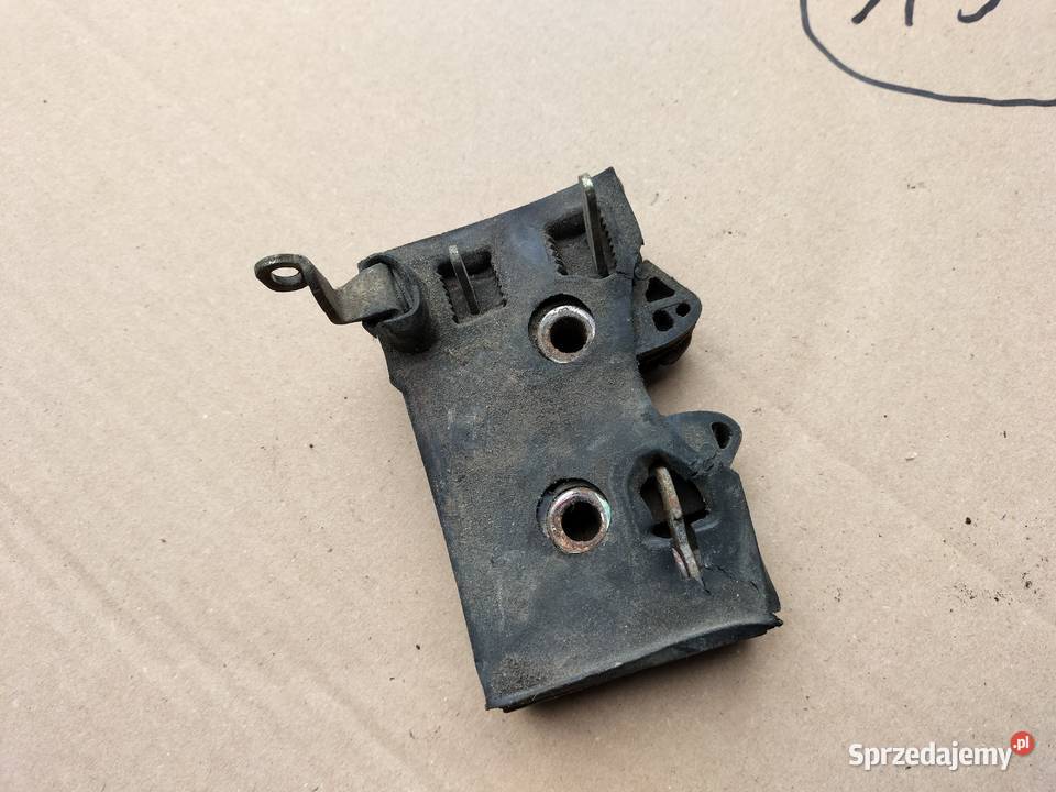 Audi 80 B3 80B3 893839016C ZAMEK DRZWI PRAWY osobowe Kamień-Kolonia