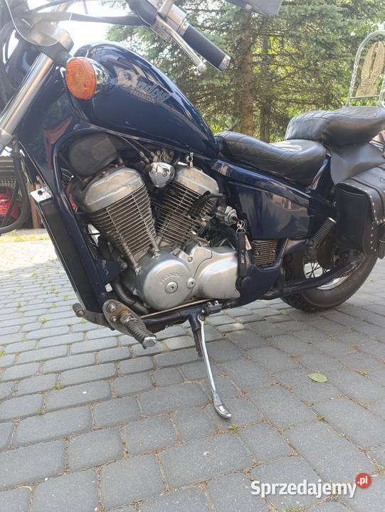 Honda shadow vt 600 czterosuwowy Poledno sprzedam