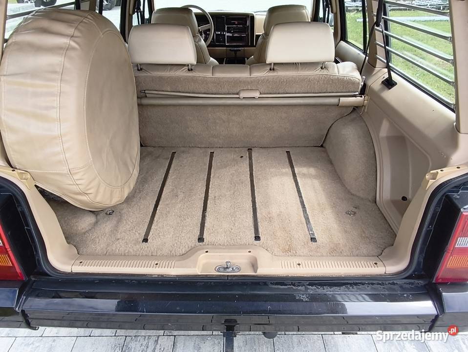 Jeep Cherokee XJ nieuszkodzony Ubieszyn