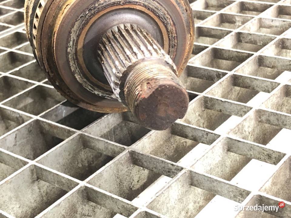 PÓŁOŚ PRAWY TYŁ BMW E87 20 163 Hatchback 0313 sprzedam