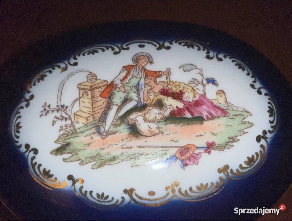 Puzderko PM Import Na 4 nóżkachKobalt Złocone Porcelana i szkło Gdańsk