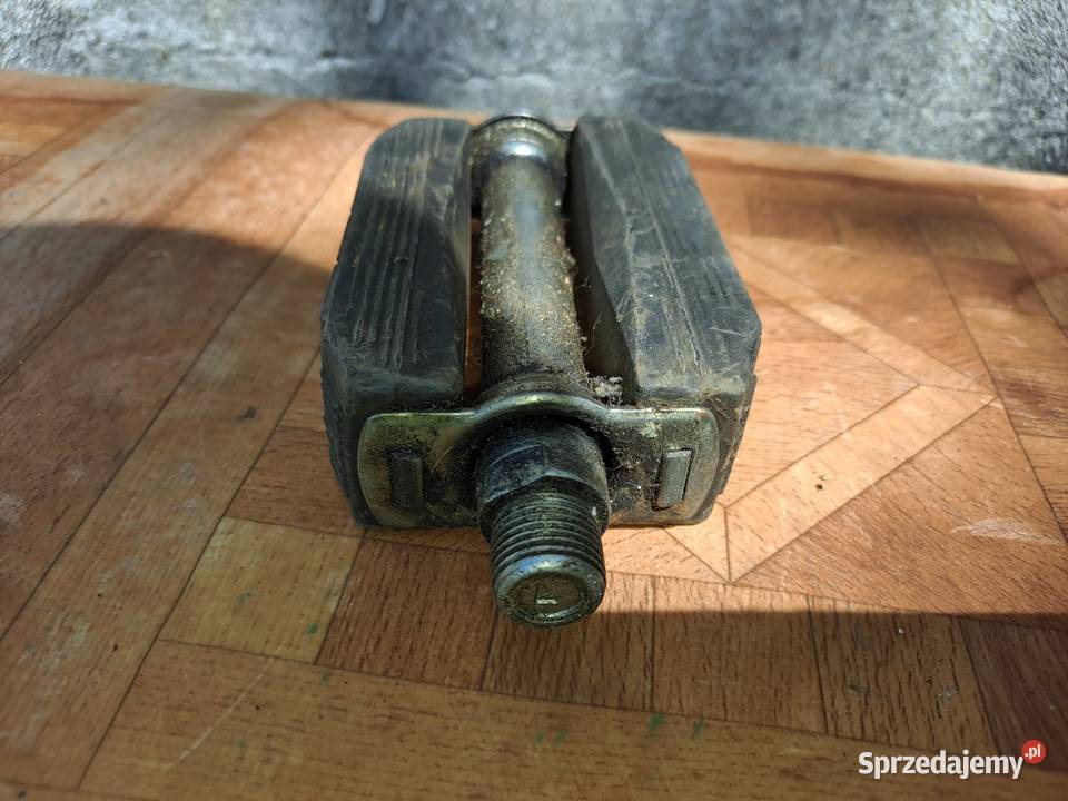 Pedał Romet Wigry 3 lewy gwint Części i akcesoria lubelskie