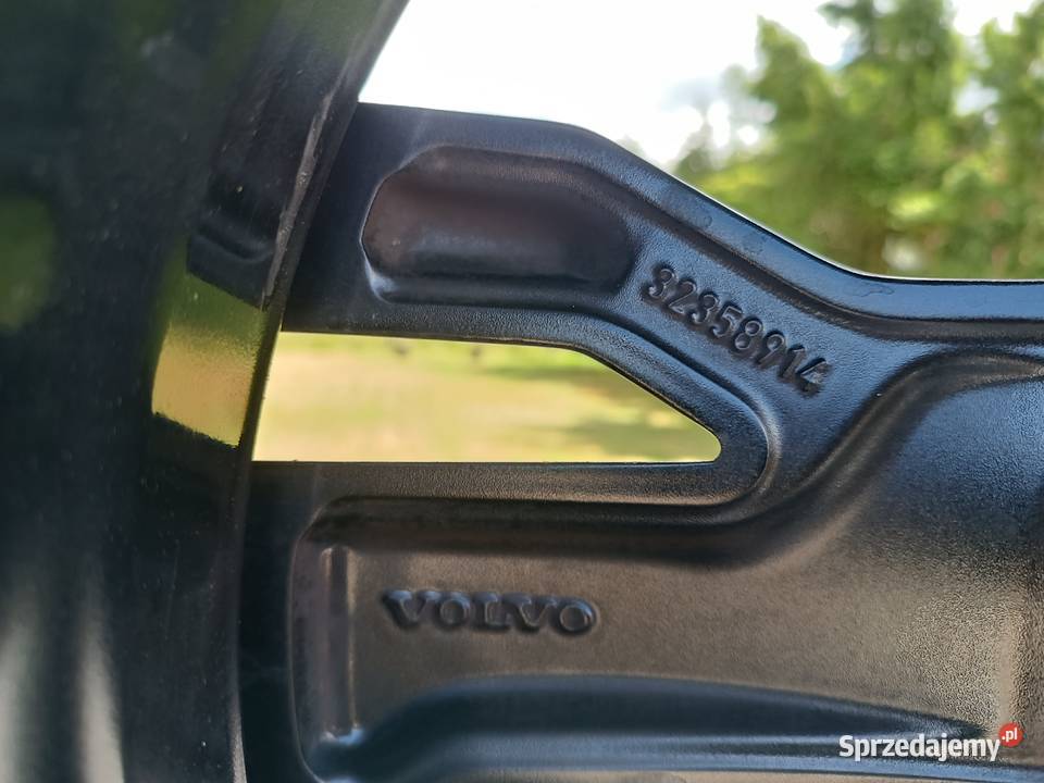 Sprzedam oryginalną felgę aluminiową Volvo V60 wielkopolskie