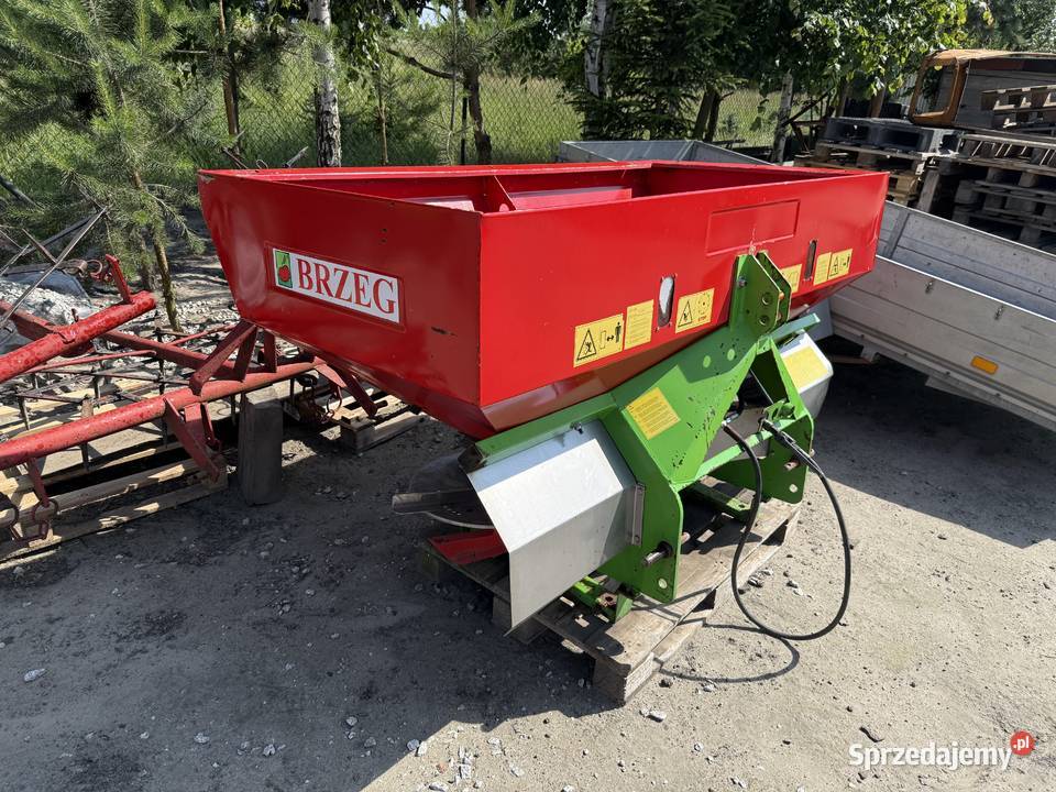 Rozsiewacz do nawozu Unia brzeg mx 850