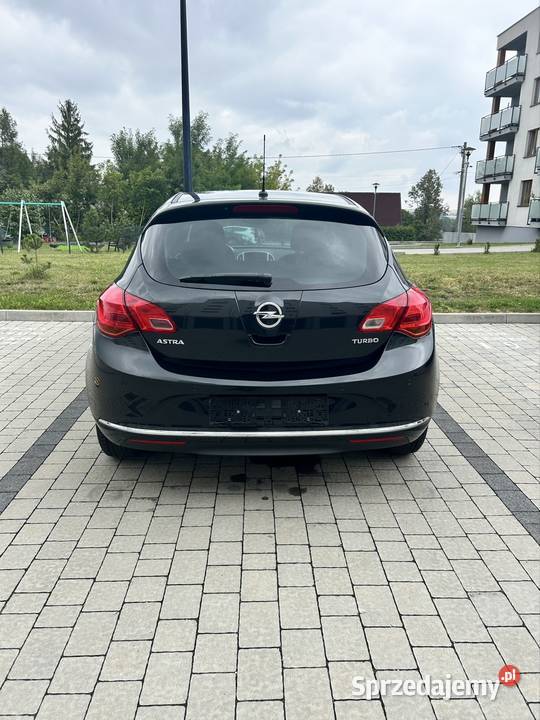 Opel Astra 14 turbo 140 2013 Słomniki