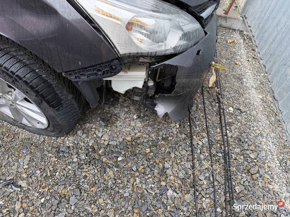 Toyota Verso 16 D4D 5Sitzer StartStop Edition S manualna Prudnik